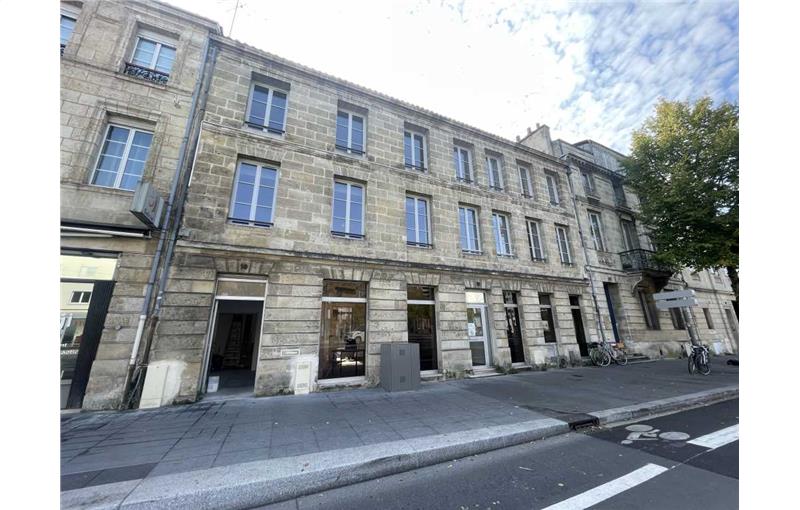 Location de bureau de 323 m² à Bordeaux - 33000 photo - 1