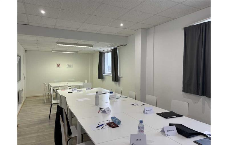 Location de bureau de 780 m² à Bordeaux - 33000 photo - 1