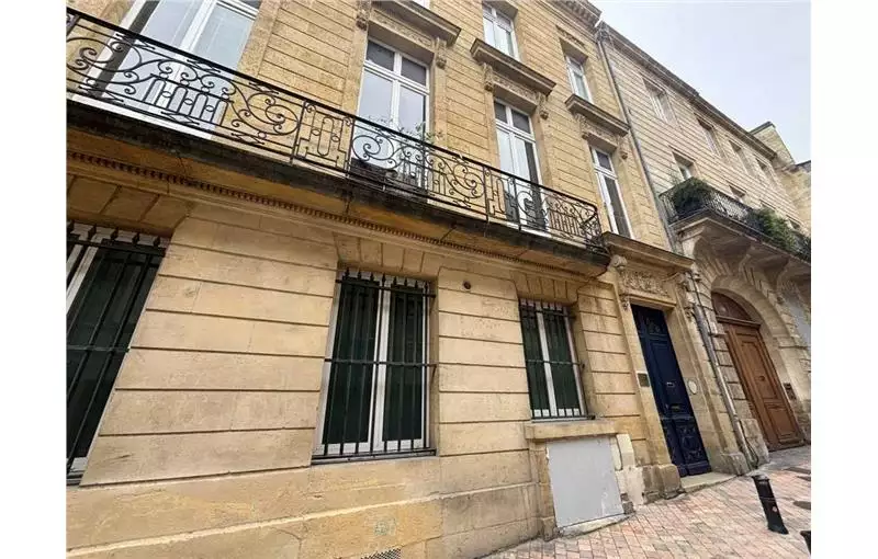 Location de bureau de 95 m² à Bordeaux - 33000