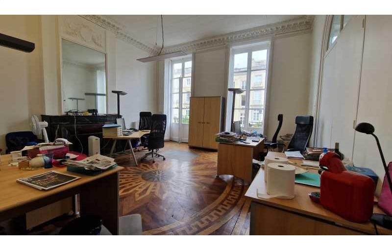 Location de bureau de 94 m² à Bordeaux - 33000 photo - 1