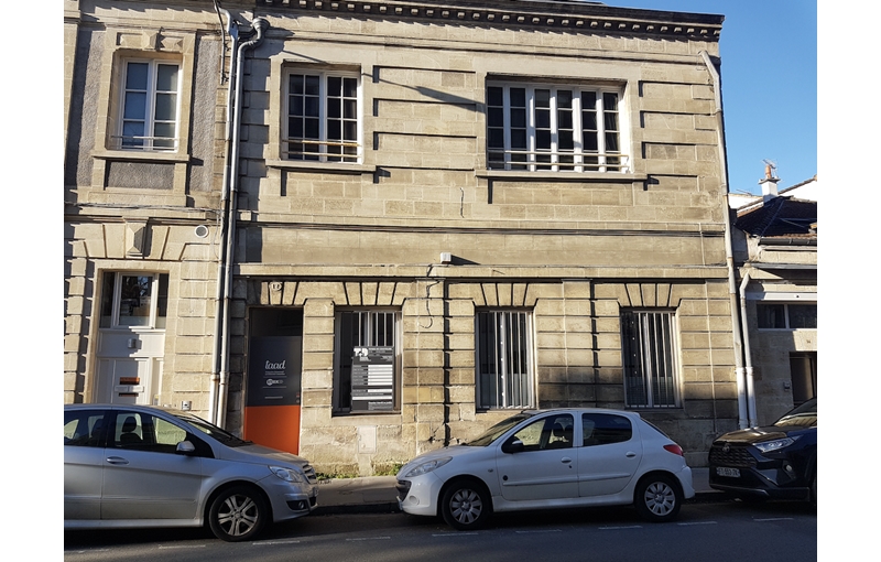 Location de bureau de 106 m² à Bordeaux - 33000 photo - 1