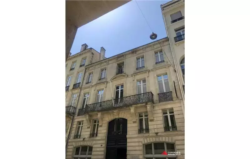 Location de bureau de 1505 m² à Bordeaux - 33000