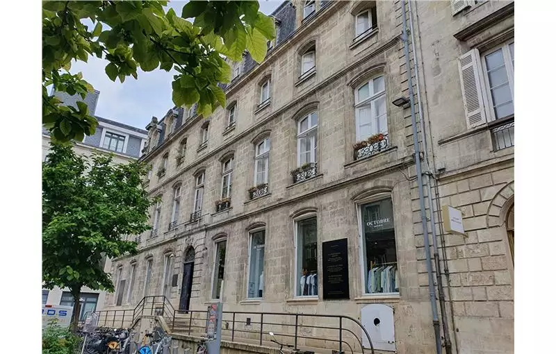 Location de bureau de 134 m² à Bordeaux - 33000