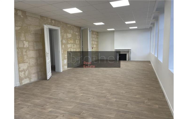 Location de bureau de 625 m² à Bordeaux - 33000 photo - 1