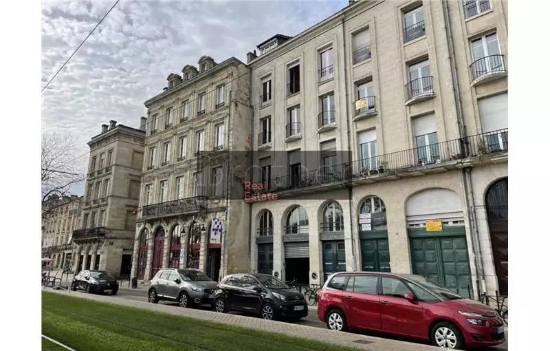 Location de bureau de 476 m² à Bordeaux - 33000