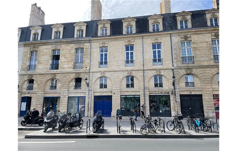 Location de bureau de 90 m² à Bordeaux - 33000 photo - 1