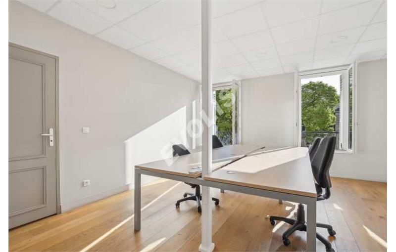 Location de bureau de 65 m² à Bordeaux - 33000 photo - 1