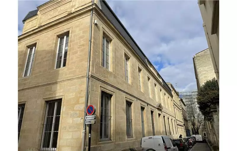 Location de bureau de 500 m² à Bordeaux - 33000