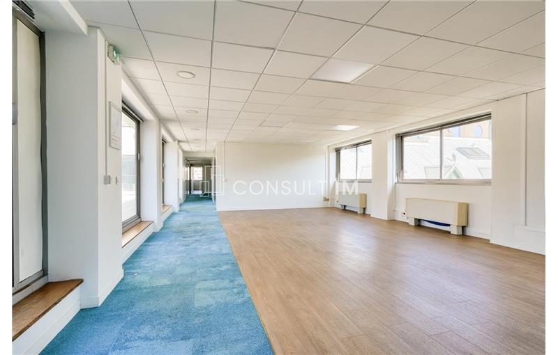 Location de bureau de 300 m² à Boulogne-Billancourt - 92100 photo - 1