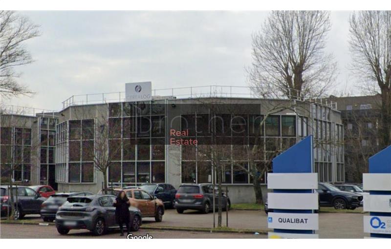 Location de bureau de 93 m² à Bruges - 33520 photo - 1