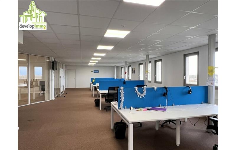 Location de bureau de 210 m² à Caen - 14000 photo - 1