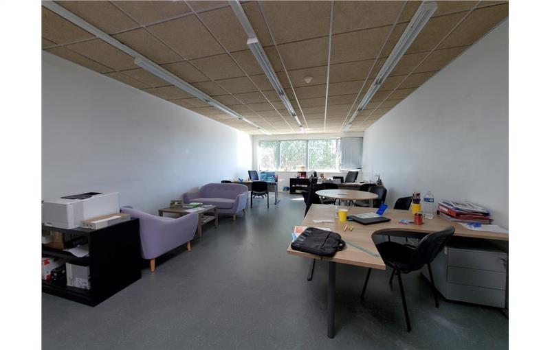 Location de bureau de 50 m² à Calais - 62100 photo - 1