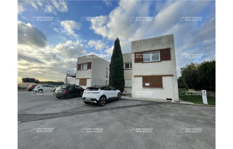 Location de bureau de 90 m² à Castries - 34160 photo - 1