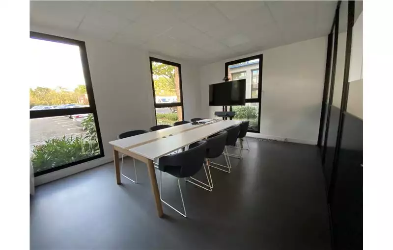 Location de bureau de 201 m² à Cesson-Sévigné - 35510