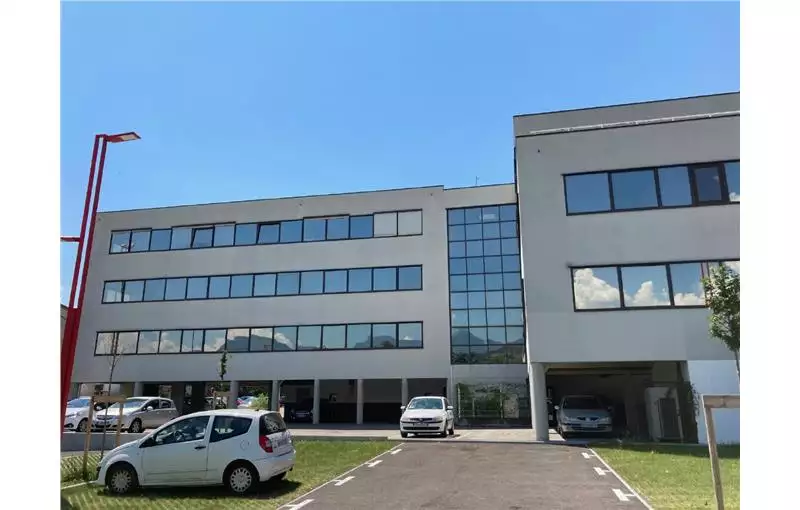 Location de bureau de 443 m² à Chambéry - 73000