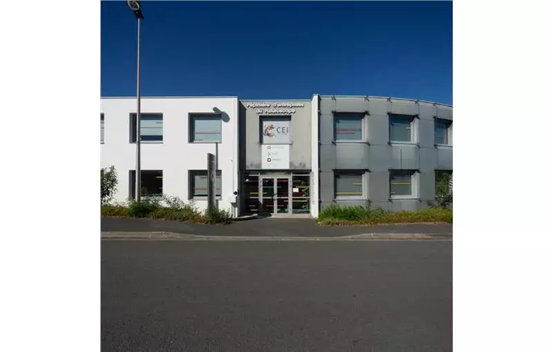 Location de bureau de 60 m² à Chasseneuil-du-Poitou - 86360