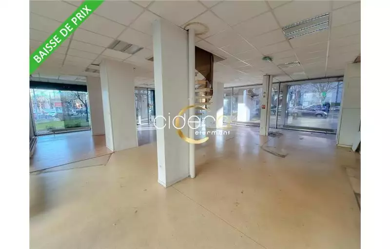 Location de bureau de 392 m² à Clermont-Ferrand - 63000