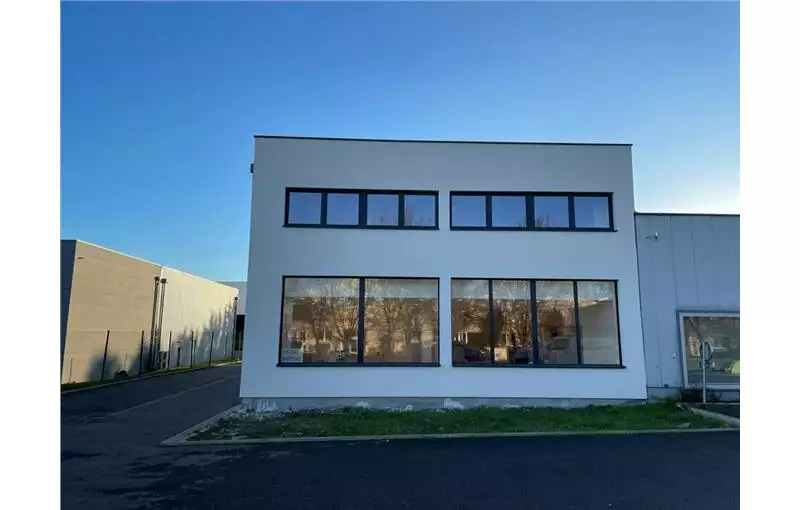 Location de bureau de 95 m² à Colmar - 68000