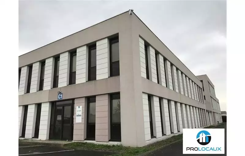 Location de bureau de 200 m² à Compiègne - 60200