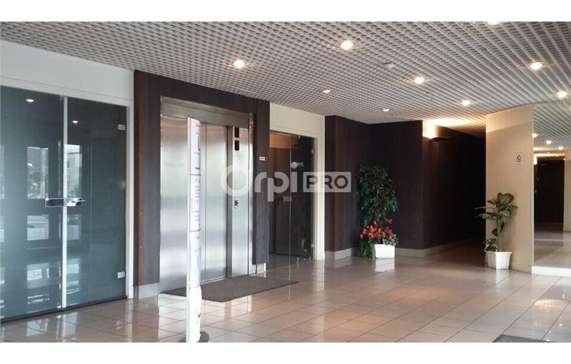 Location de bureau de 105 m² à Compiègne - 60200 photo - 1