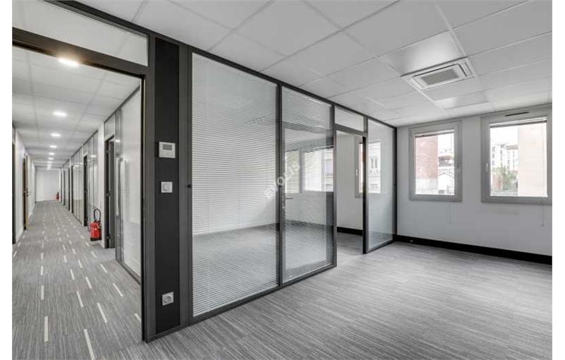 Location de bureau de 354 m² à Courbevoie - 92400 photo - 1