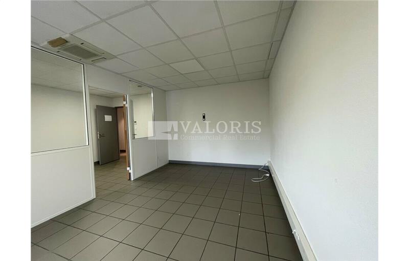 Location de bureau de 69 m² à Dardilly - 69570 photo - 1