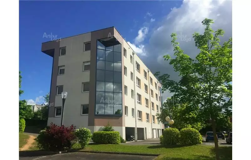 Location de bureau de 133 m² à Dijon - 21000