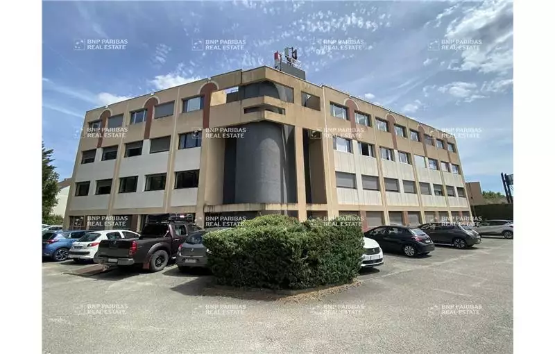 Location de bureau de 147 m² à Dijon - 21000