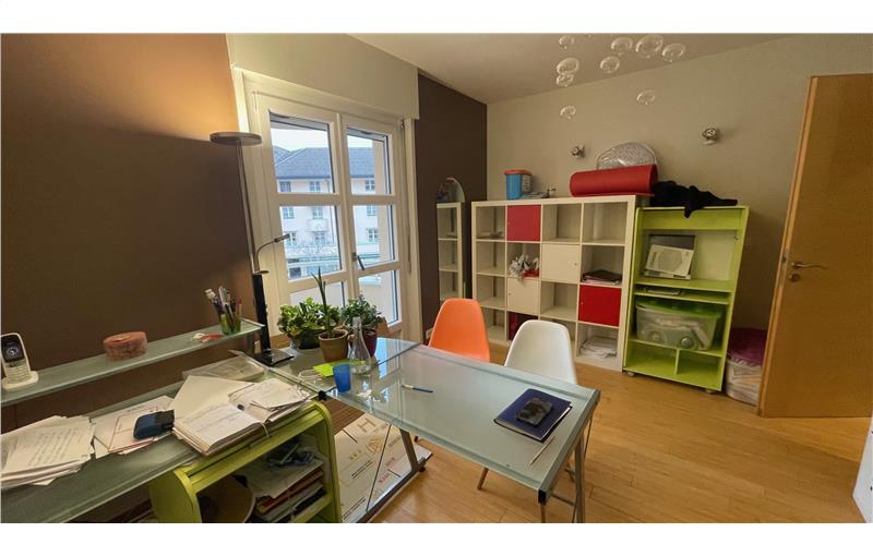 Location de bureau de 30 m² à Divonne-les-Bains - 01220 photo - 1