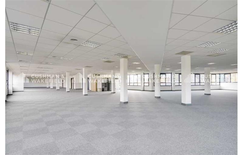 Location de bureau de 1 354 m² à Écully - 69130 photo - 1