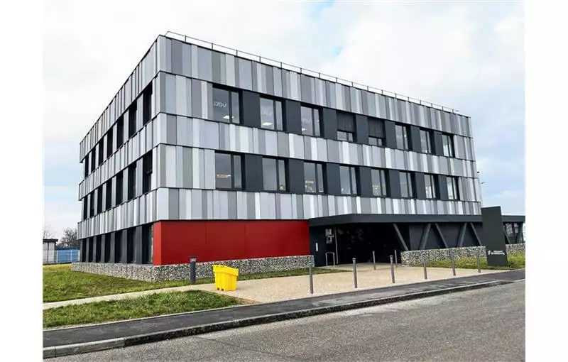 Location de bureau de 427 m² à Entzheim - 67960