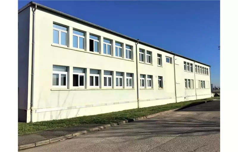 Location de bureau de 158 m² à Entzheim - 67960