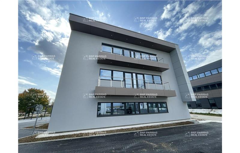 Location de bureau de 829 m² à Fontaine-lès-Dijon - 21121 photo - 1