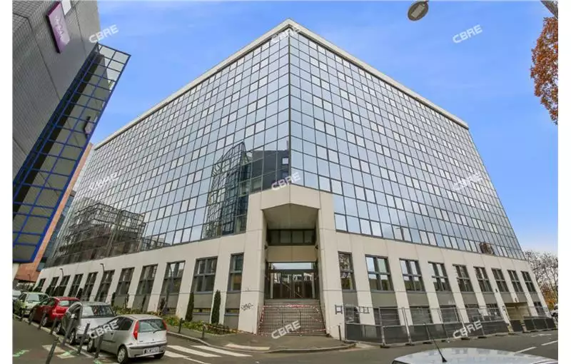 Location de bureau de 8849 m² à Fontenay-sous-Bois - 94120