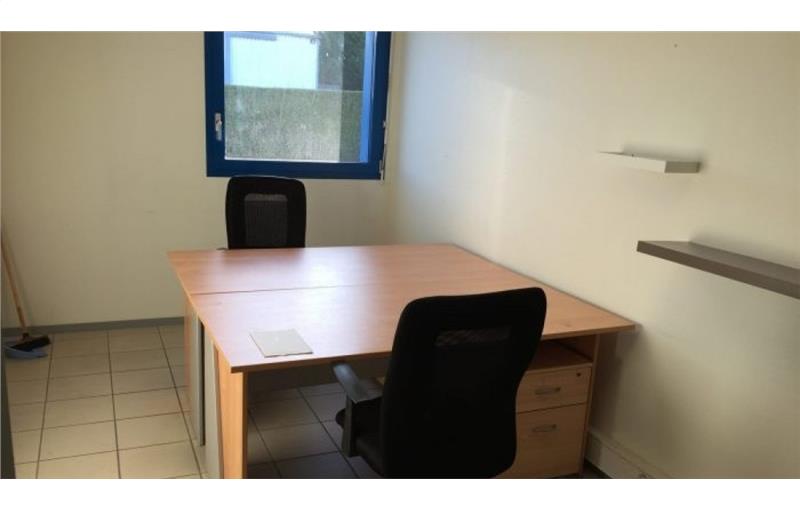 Location de bureau de 45 m² à Gonfreville-l'Orcher - 76700 photo - 1