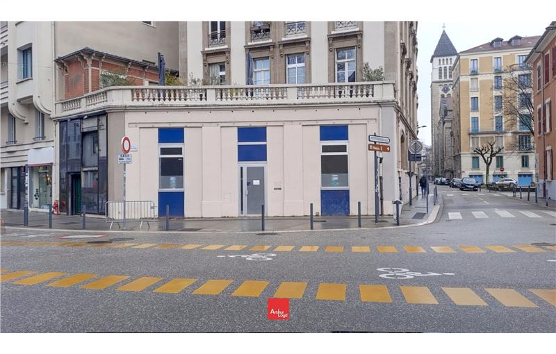 Location de bureau de 113 m² à Grenoble - 38000 photo - 1