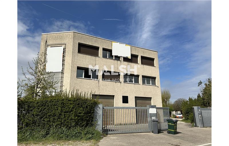 Location de bureau de 185 m² à Irigny - 69540 photo - 1