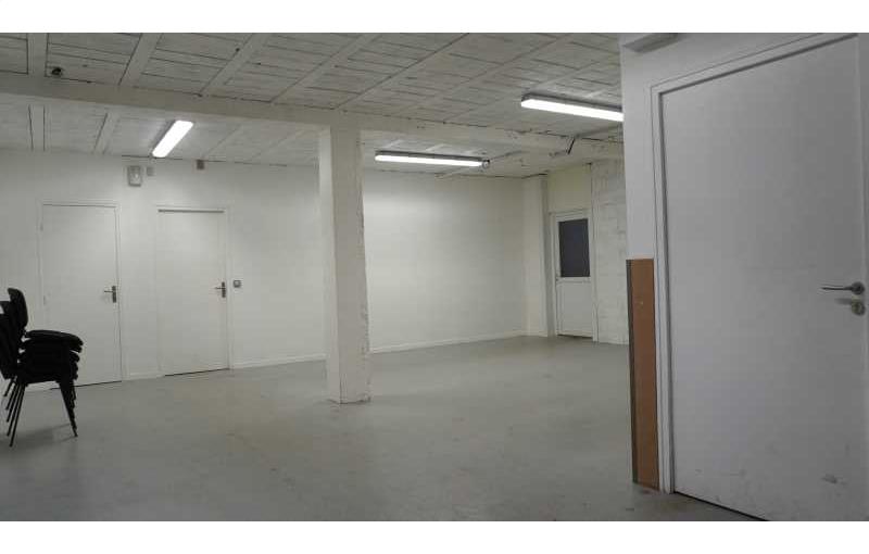 Location de bureau de 167 m² à Jouars-Pontchartrain - 78760 photo - 1