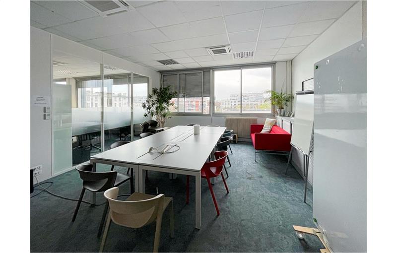 Location de bureau de 262 m² à La Plaine Saint-Denis - 93210 photo - 1