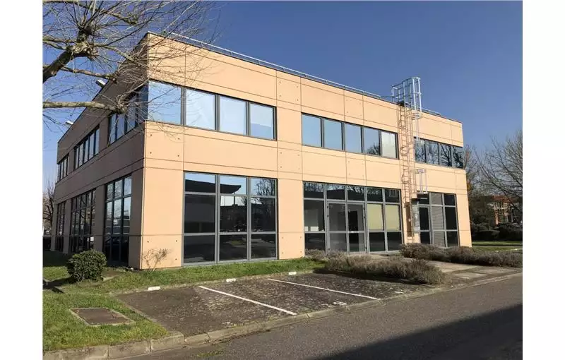 Location de bureau de 66 m² à Labège - 31670