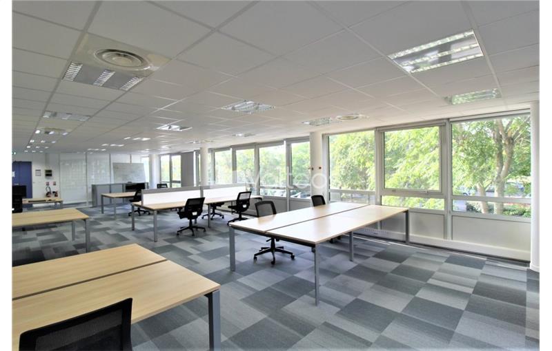 Location de bureau de 140 m² à Labège - 31670 photo - 1