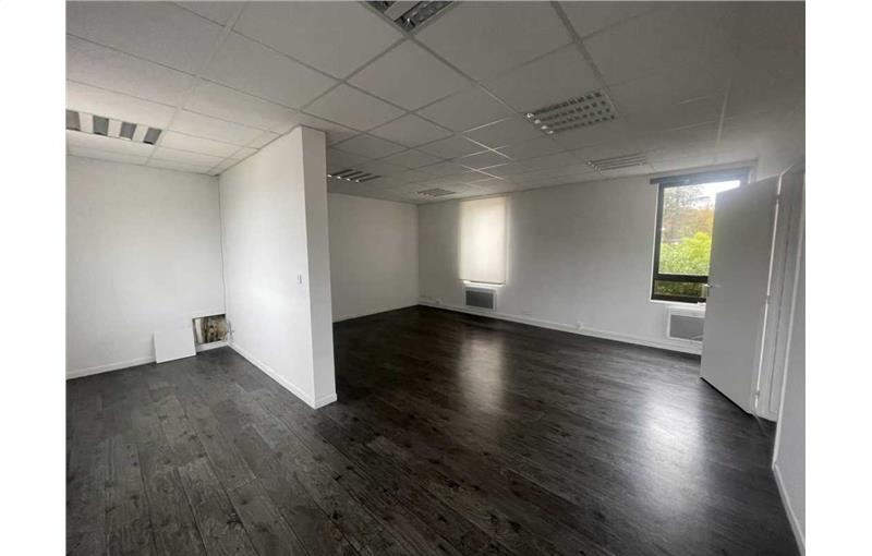 Location de bureau de 100 m² à Le Bouscat - 33110 photo - 1