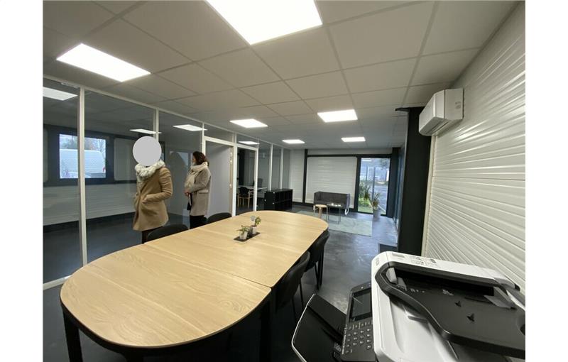 Location de bureau de 71 m² à Lespinasse - 31150 photo - 1