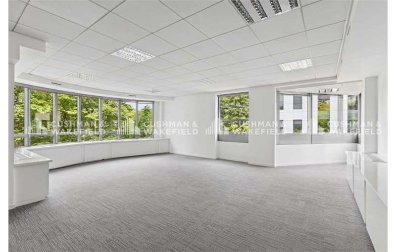 Location de bureau de 673 m² à Levallois-Perret - 92300 photo - 1