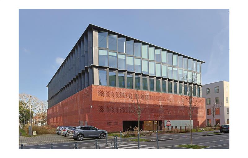 Location de bureau de 4 026 m² à Lille - 59000 photo - 1