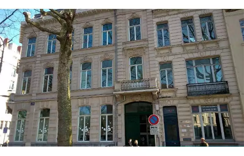 Location de bureau de 213 m² à Lille - 59000