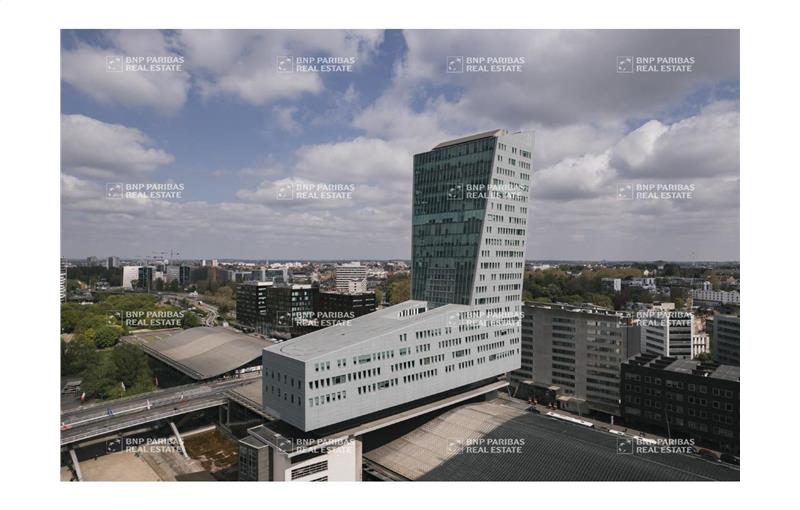 Location de bureau de 3 458 m² à Lille - 59000 photo - 1