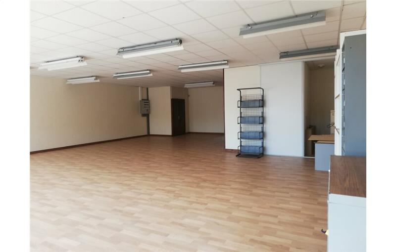 Location de bureau de 188 m² à Limoges - 87000 photo - 1
