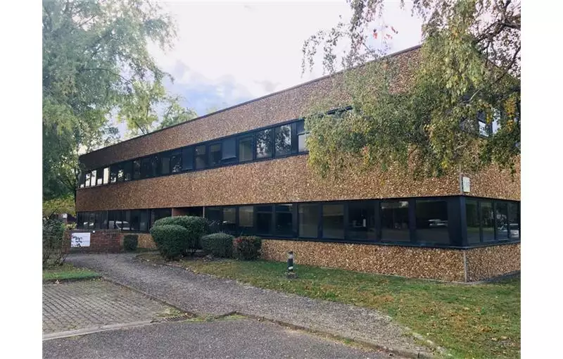 Location de bureau de 905 m² à Lingolsheim - 67380