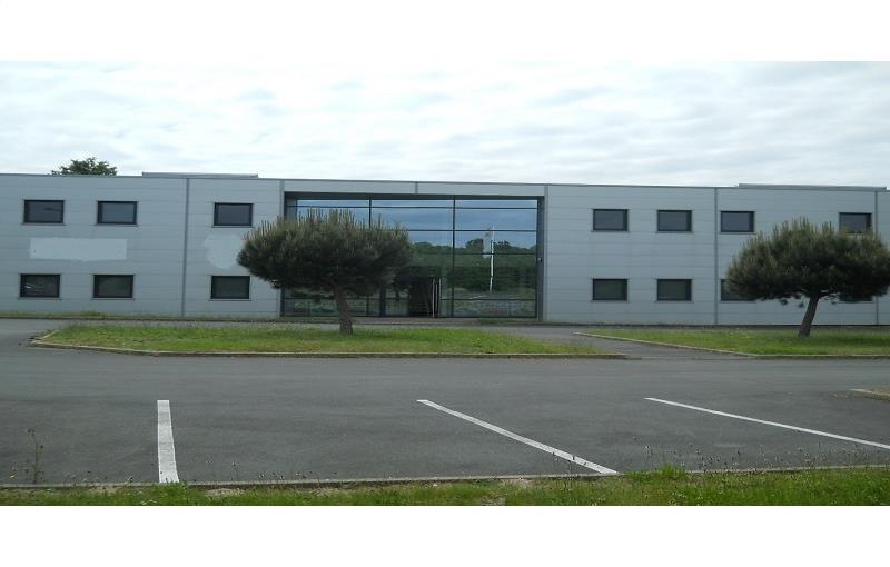 Location de bureau de 816 m² à Lucs-sur-Boulogne - 85170 photo - 1